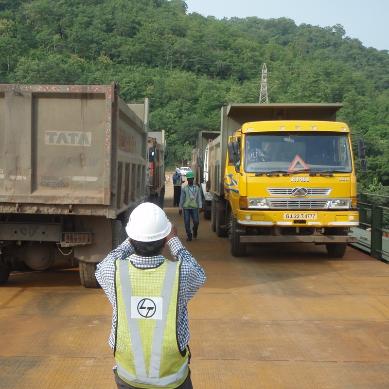 Nhà sản xuất chuyên nghiệp Công trình xây dựng cấu trúc thép/cầu dành cho người đi bộ